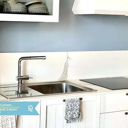 M389 - Marcelli, Nuovo Trilocale Sul Mare Con Privata