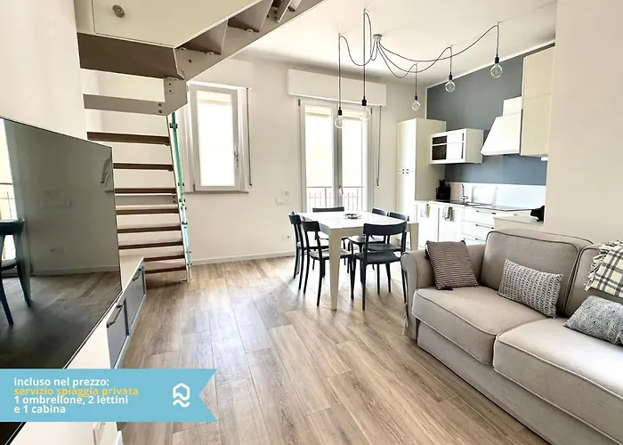 M389 - Marcelli, Nuovo Trilocale Sul Mare Con Privata *